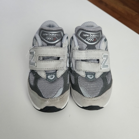 New Balance Toddler Gym Shoes - Picture 2 of 8